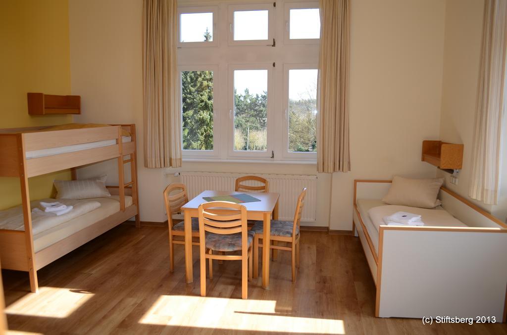 Stiftsberg - Bildungs- Und Freizeitzentrum Kyllburg Exteriör bild